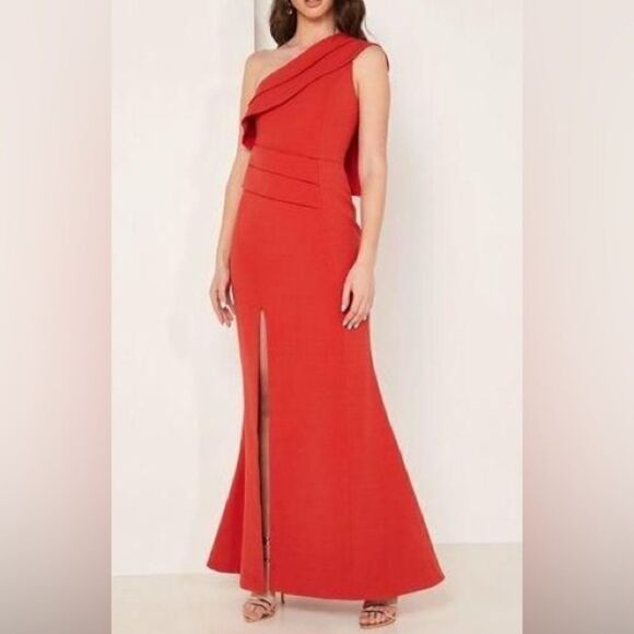 C/MEO COLLECTIVE Dresses & Skirts - C/MEO COLLECTIVE Fragment Gown Red Womens